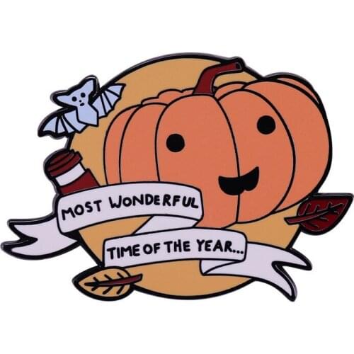 HOSENG Spooky Bat Orange Pumpkin Halloween Funny Brooch Alloy Fashion Backpack Lapel Enamel Pin Gift For Friends HS_368