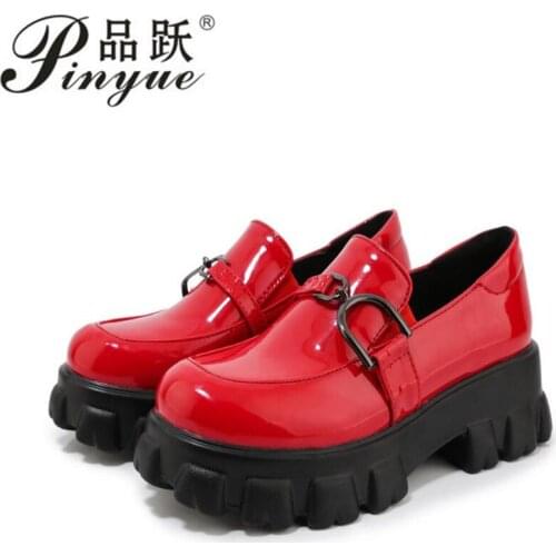 Spring New Slip ons Shallow Shoes Women Metal Chain Buckle Platform Chunky Heels Casual Shoes Loafers 34-43 sapato feminino