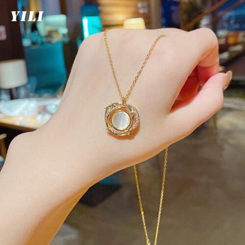 2021 Korean Fashion Round Opal Star Pendant Necklace Luxury Gold Kont Zircon Clavicle Chain Necklace Womens Wedding Jewelry
