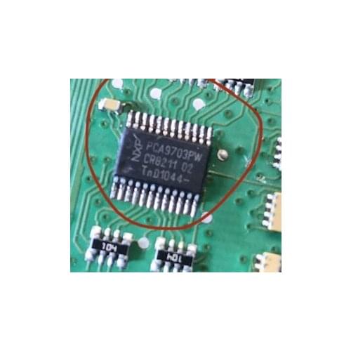 PCA9703PW TSSOP24 for VW ecu Board Interface Expander IC Chip