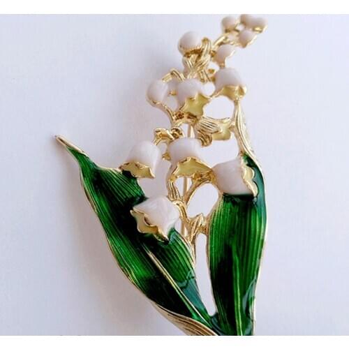 White Floral Leaf Brooch Trendy Alloy Enamel Lily Valley Gold Color Brooch Pin High Quality Jewelry For Women