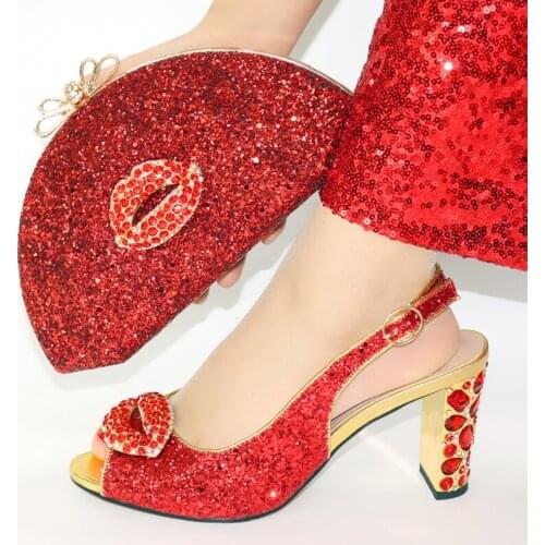 Red Color Italian Decorated With Kiss Stones Pumps 9CM Shoes And Bag Set Nigerian Women Christmas Dress Shoes and Bag Set