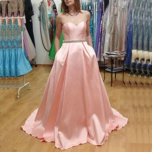 Sweetheart Satin Prom Dress Crystal Beaded A-line Evening Dresses Pink Party Gown