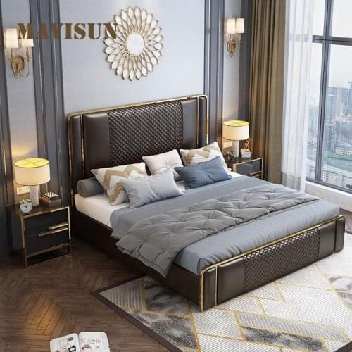 Modern Light Luxury Style Nordic Solid Wood Bed Italian Classical Furniture Household Double Leather Bed With Storage Function