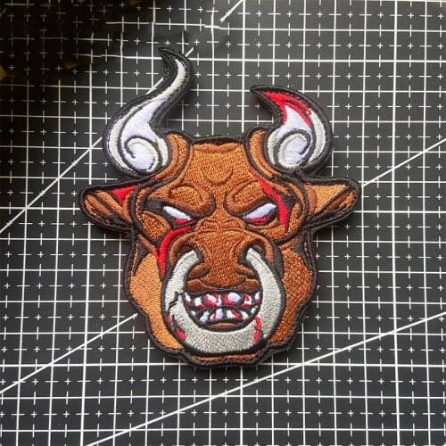 Embroidery Tactical Bulls Head Patches Angry Bull King Velcro Badge Armband Fight For Freedom Sticker Clothes Bag Applique