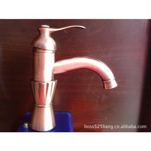 Antique copper basin faucet whole audience C retro bathroom sink faucet washbasin faucet hot and cold water