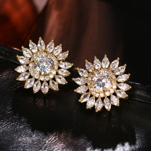 ORZTOON Fashion Shine Sunflower Zircon Stud Earrings For Women Luxury Gold Color Metal Earring Trendy Female Wedding Jewelry New