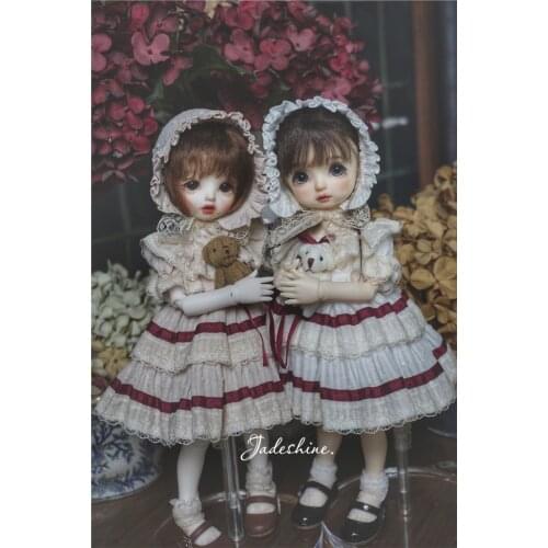 BJD doll clothes is suitable for 1/6 size doll dress vintage set cream white lace dress doll accessories