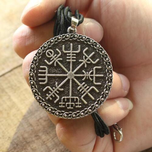 Lanseis 10pcs dropshipping viking odins symbol of norse runic pendant necklace Viking Runes Vegvisir Compass Pendant