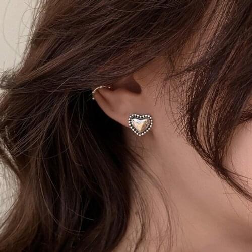 VSnow Vintage Minimalist Love Heart Stud Earring for Women Vtextured Gold Silver Color Geometric Earring Jewelry Pendientes New