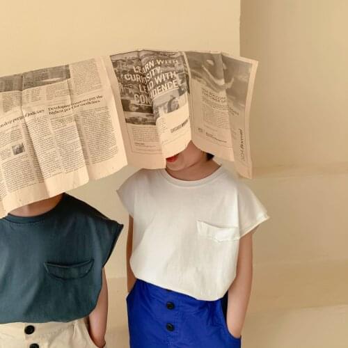 2021 Summer New Kids Sleeveless Shirts Korean Baby Girls Boys Cotton Solid T-shirts Chidlrens Pocket Vest Tops Toddler Clothes