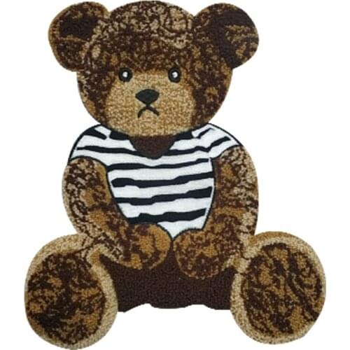 1Pcs New Cute Bear Towel Embroidery Patches Sewing on Applique Patches For Clothing DIY Clothes Sewing Accessory