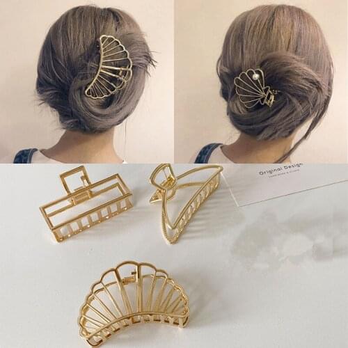 Women Girl Geometric Hair Claws Crab Clamps Pearl Shell Barrette Fashion Large Size Ponytail Holder Clip Metal Gripper Headwear