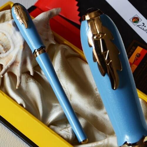 FOUNTAIN PEN PICASSO 986 LIGHT BLUE AND GOLDEN FINE HOODED NIB LEAF