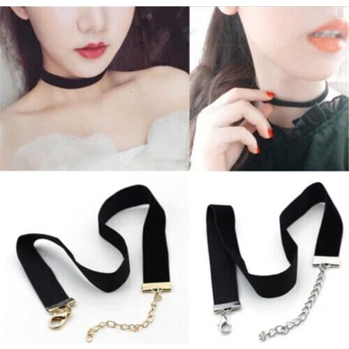 Simple Vintage Velvet Pearl Choker Short Black Clavicle Collar Necklace Gothic Chokers Necklaces for women