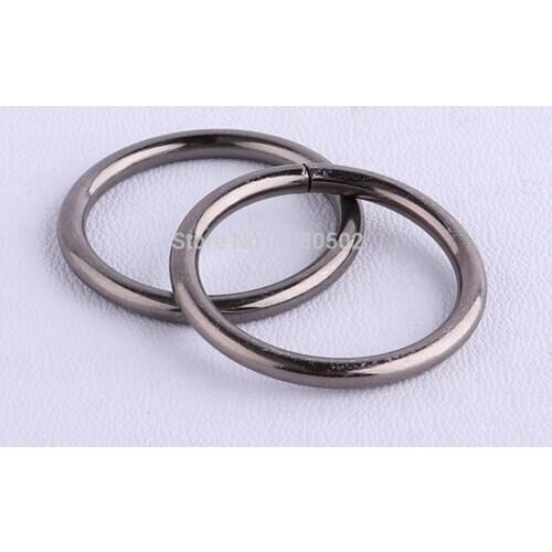 10pcs /lot 31*26*2mm O ring black color Buckles key chain backpack garment Bag accessories