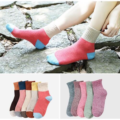 11.11 5Pair/Set Autumn Winter Women Soft Comfort Warm Thick Knit Elastic Middle Tube Crew Socks Casual home socks Christmas Gift