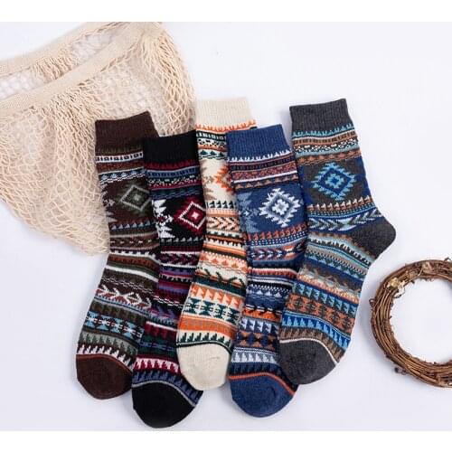 5Pairs/Lot New Winter Men Socks Thick Warm Wool Socks Vintage Christmas Socks Colorful Socks Gift Free Size ZB6032