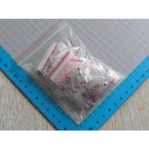 300pcs/lot High Quality 2pf-0.1UF Ceramic dielectric Capacitor kit 2pf-0.1UF ceramic capacitors Pack 30value*10pcs