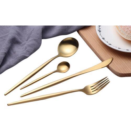 4 Pcs/Set Golden Plate Dinnerware Stainless Steel Cutlery Set Fork Knife Dinnerspoon European Silverware Wedding Tableware Set