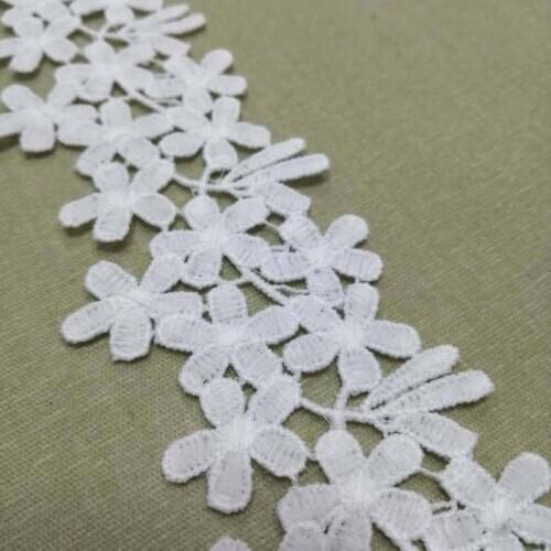 1Yards Embroidery Lace Fabric Guipure Craft Ribbons Flower Lace Trim 6cm White Lace Ribbon Sewing Dress Trimmings dentelle VG25