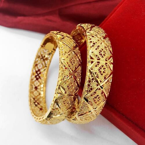 1 Pieces Hollow Bangle Classic Wedding Jewelry Yellow Gold Filled Elegant Womens Bangle Bracelet