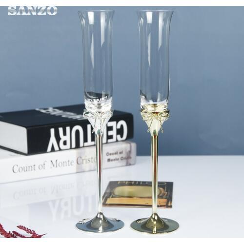 Creative goblet with hand gift wedding champagne glass gift home pair of wine glasses rainbow gift box crystal wedding
