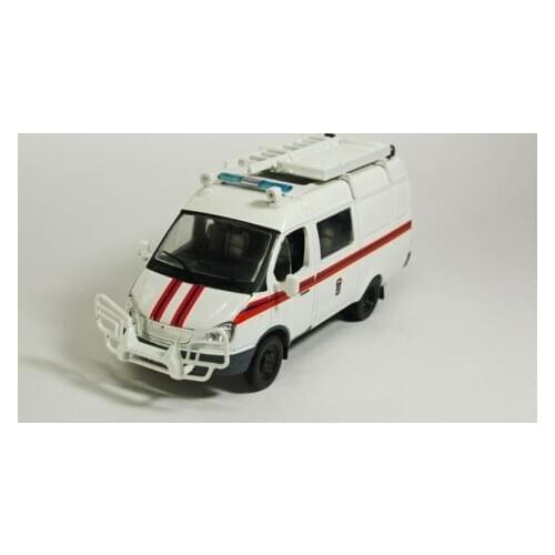 Scale models DeAGOSTINI 1/43 GAZ 2705 Ambulance Bus diecast car for collection gift
