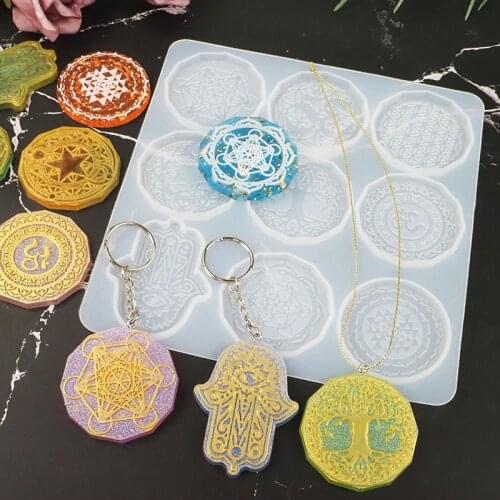 New transparent silicone mold Seven Chakra Round Hemisphere Palm Mirror Pendant Keychain Silicone Resin Mold