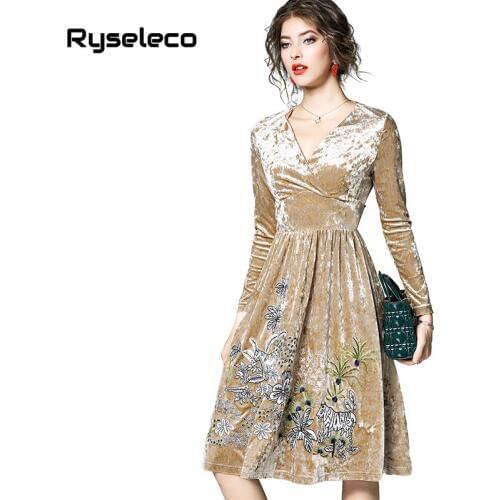 Ryseleco 2018 Autumn Cartoon Animal Embroidery Gold Velvet Elegant Flare Dresses Women Long Sleeve Vintage Casual Party Dress