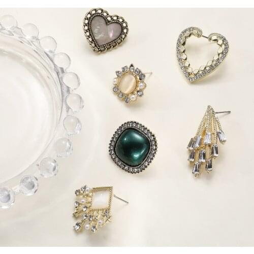 Finished retro temperament cats eye pearl diamond meteor dark green square shell Love Earrings DIY accessories