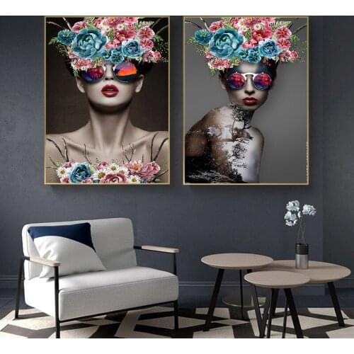 Color flower sunglasses woman black and white simple decorative painting living room study high-end painting core Nordic light l
