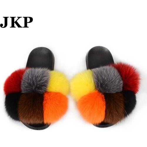 Real Fox Fur Ball Furry Slippers 2021 New Womens Colour Fur Indoor Non-Slip Furry Flat Slippers House Sandals Ladies TX31