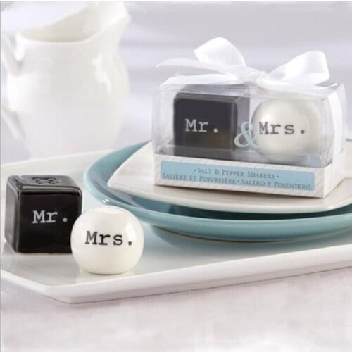 Free Shipping "Mr. & Mrs." Ceramic Salt And Pepper Shaker Wedding Decoration Gifts Favors Supplies 200pcs/lot=100sets/lot
