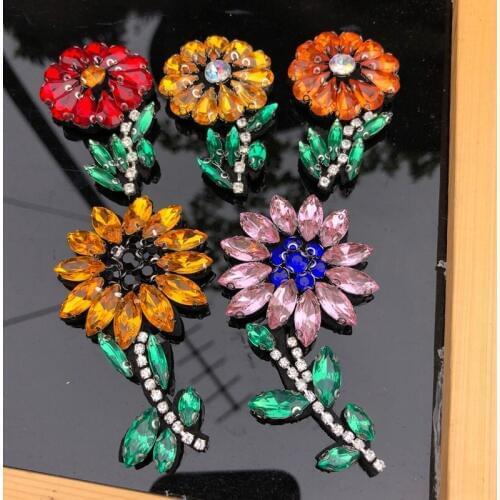3D Handmade beaded flowers Patches for clothing DIY sew on sequin rhinestone parches Beaded floral applique patch