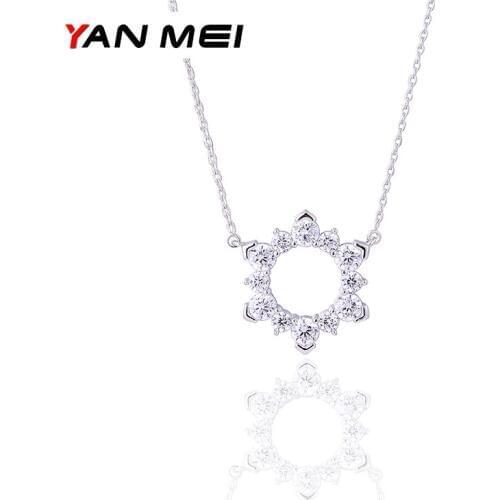 YAN MEI 2017 Clear Cubic Zirconia Statement Necklace Round Flower Pendant Female Christmas Gift GLD1127