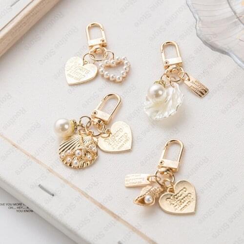 Cute Heart Keychain Earphone Accessories For Airpods Samsung Women Girl Korean Fashion Shell Pearl Key Chain Bag Charms Key Ring