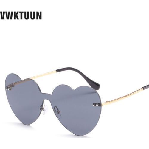 VWKTUUN Sunglasses Women Men Heart Shades Vintage Gradient Sun glasses For Ladies Rivets Frame Glasses UV400 Oversized Sunglass