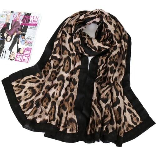 Hight quality printe leopard animal scarf cotton fashion scarves popular muslim hijab headband winter pashmina large wraps 1pc