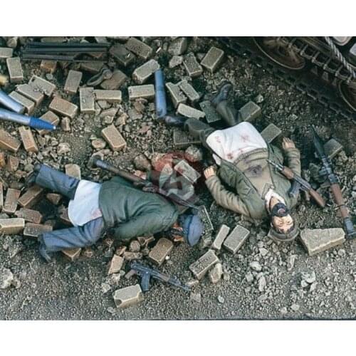 1:35 ratio die-cast resin Russian special forces soldiers 2 figures need to be assembled and colored by themselves