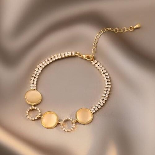 Gold Color Bracelets Woman Hand Chain Fashion Party Girls Sexy Accessories Ligth Luxury Goth Punk Women Bracelet Jewelry