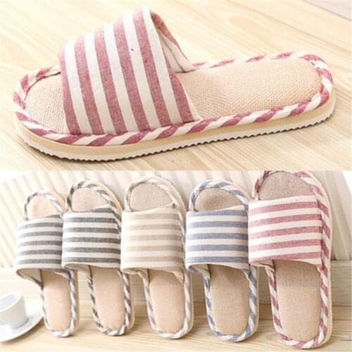 Winter Indoor Non-Slip Warm Footwear Slippers Shoes, Soft And Comfortable Touch, So That You Do Not Want To Take Off It