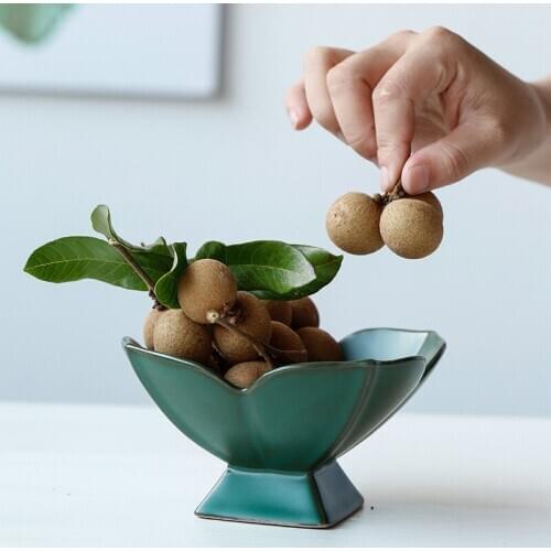 Japanese stoneware tea food plate refreshment plate handmade retro kiln glazed ceramic dessert plate fruit plate