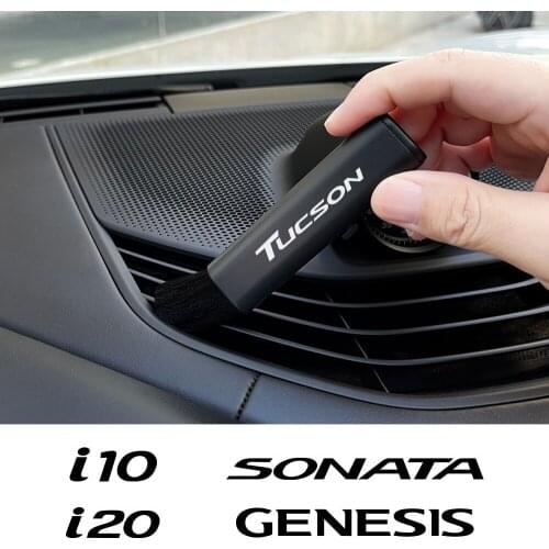 Car Air Conditioner Vent Brush Retractable For Hyundai Tucson I10 I20 I30 Ix35 I40 Sonata Santafe GDI Auto Cleaning Accessories