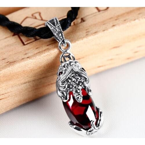 ZHJIASHUN 100% 925 Sterling Silver Natural Garnet Pendant Necklace Retro Gemstones Brave Troops Pendants Jewelry For Women