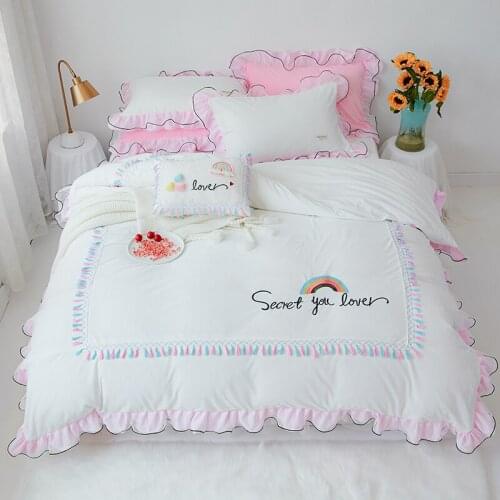 2020 Coral Velvet Duvet Cover Princess Style Bedding Sets Lace Bedskirt Pillowcases 4pcs For Girls