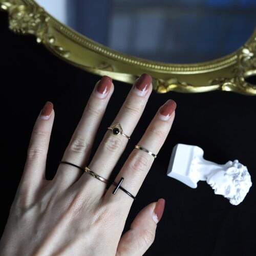 Gold Rings Set for Women Punk Geometric Crystal Round Twist Knuckle Ring Woman Fashion Finger Costume Jewelry 5pcs