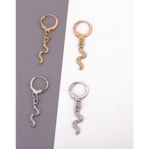 1Pair Ethnic Gold Metal Small Snake Hoop Earrings Women Jewelry Punk Rock Alloy Small Animals Pendant Round Earrings E238