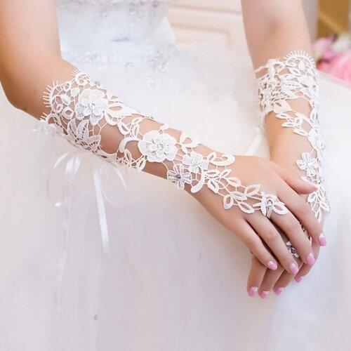 New Sexy Lace Hollow Modeling Gloves Bride Wedding White Long Gloves Adult MS Cosplay Sex Toys Womans Erotic Accessories