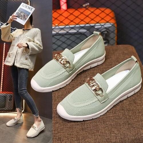 Womens shoes spring 2021 new elderly shoes womens flat-bottomed womens loafers womens flying woven breathable womens shoes